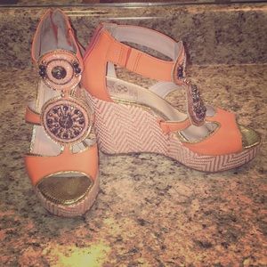 Vince Camuto Orange Wedges